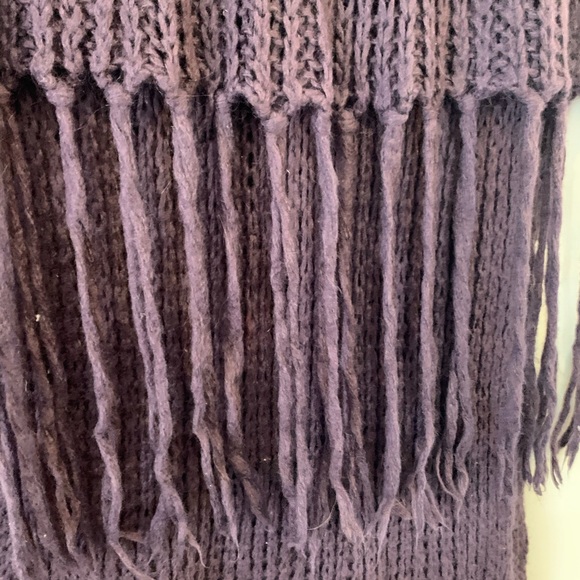 Oversized Wooden Ships Scarf! - Picture 4 of 5